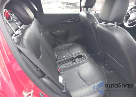 2016 Chevrolet Spark 2Lt Cvt z USA, uszkodzony, nr VIN KL8CF6SA2GC578588